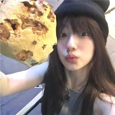 赤月湖吸血鬼